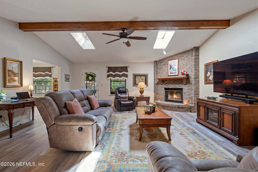 646 Remington Forest Drive, Jacksonville, FL 32259