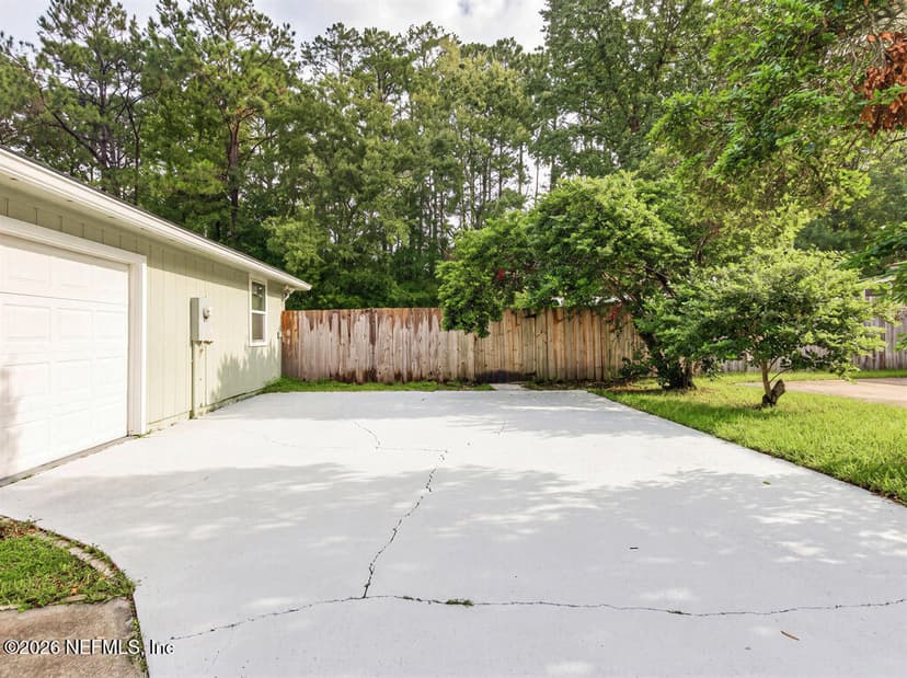 10749 Gelding Drive, Jacksonville, FL 32257