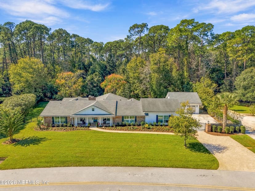 7652 Hollyridge Circle, Jacksonville, FL 32256