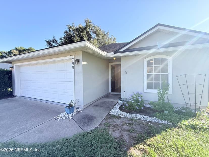 799 Benton Harbor Drive E, Jacksonville, FL 32225