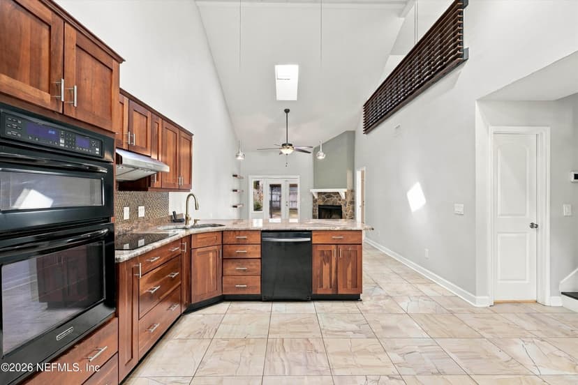 11436 Squire Way Lane, Jacksonville, FL 32223