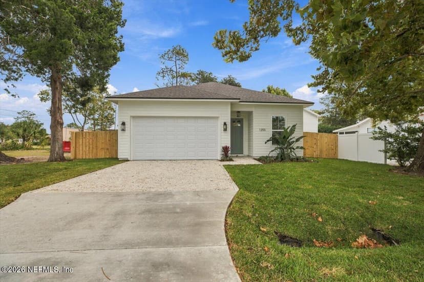 1255 Hibiscus Street, Atlantic Beach, FL 32233